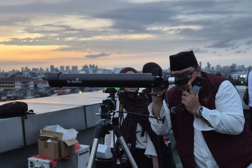 Pemantauan hilal di Kantor Wilayah (Kanwil) Kementerian Agama (Kemenag) Jakarta